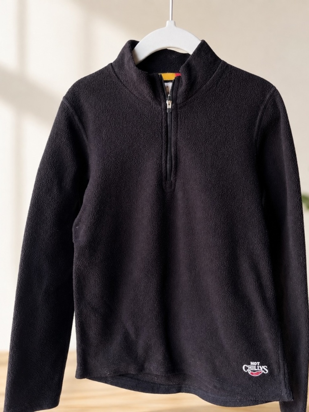 Size Small Hot Chillys Boys Fleece 1/4 Zip Pullover Black